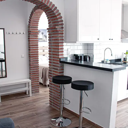 Capri 32 Menyber Apartman