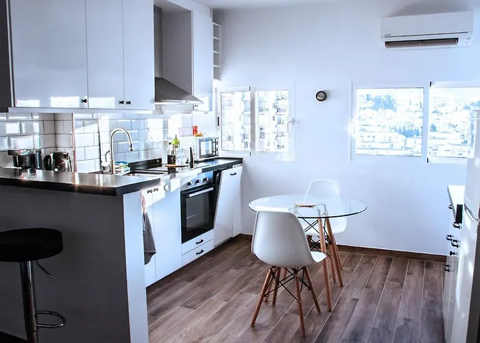 Capri 32 Menyber ネルハ