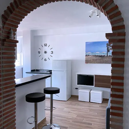 Διαμέρισμα Capri 32 Menyber Nerja