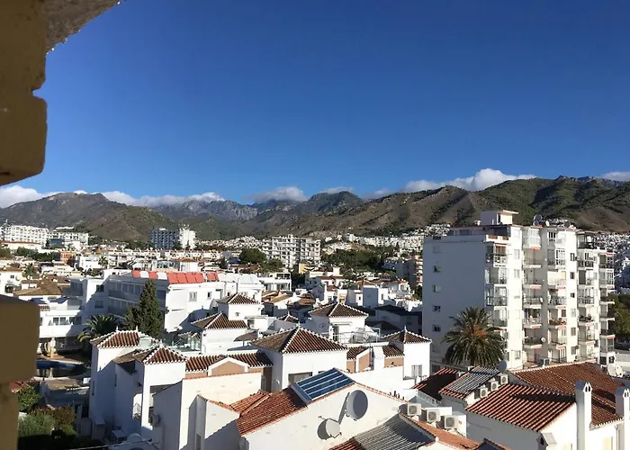 Capri 32 Menyber * Nerja